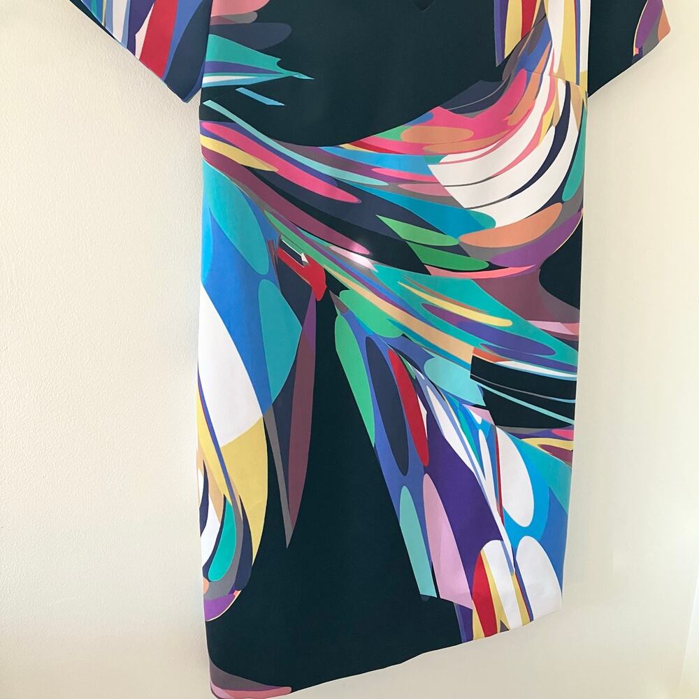 Trina Turk Multicolor Jersey Sheath Abstract Wave Black Dress - Picture 3 of 4